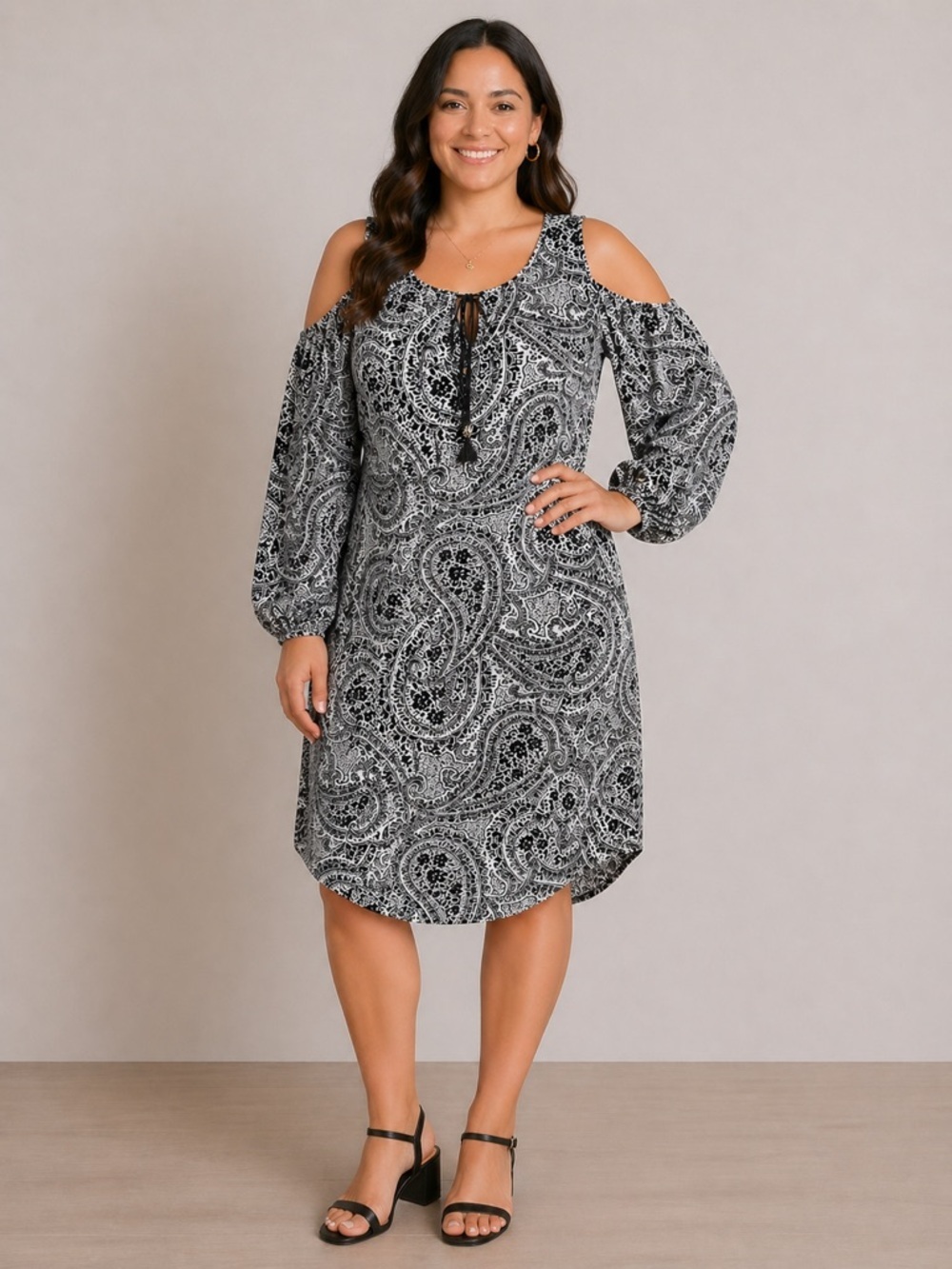 🤗 Cupio Cold Shoulder Dress. NWT